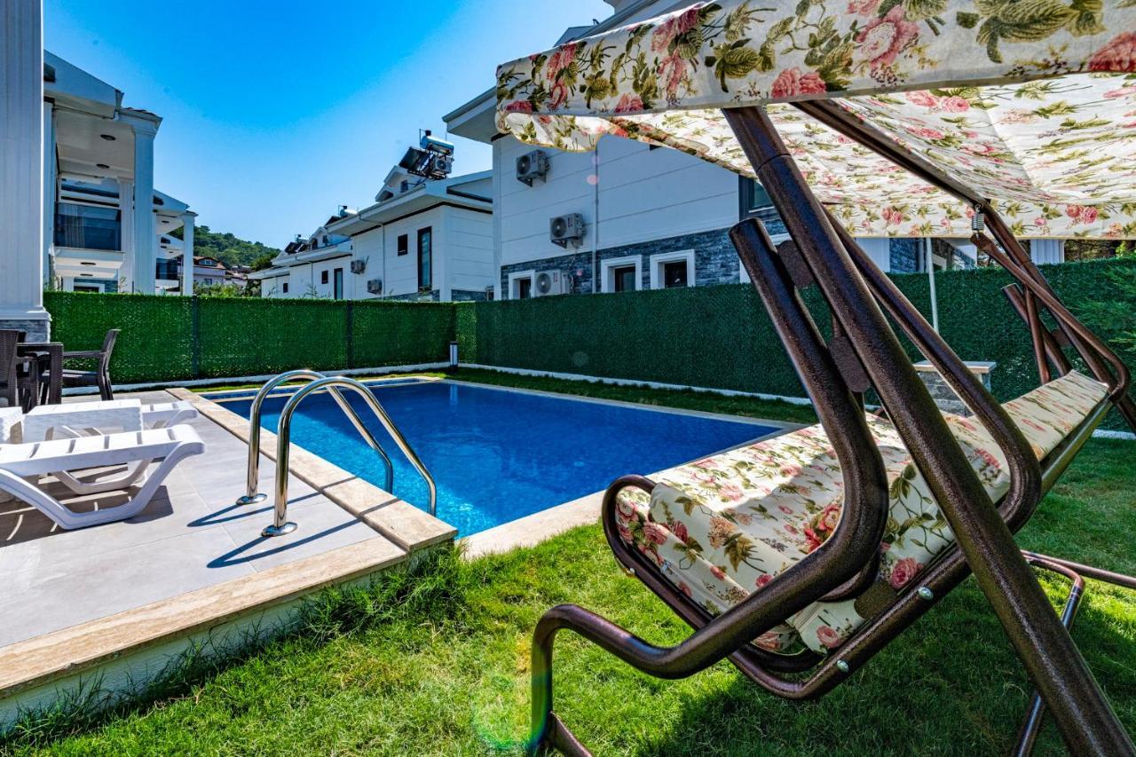 Salkim- 4 Bedroom Holiday Villa In Oludeniz フェティエ エクステリア 写真