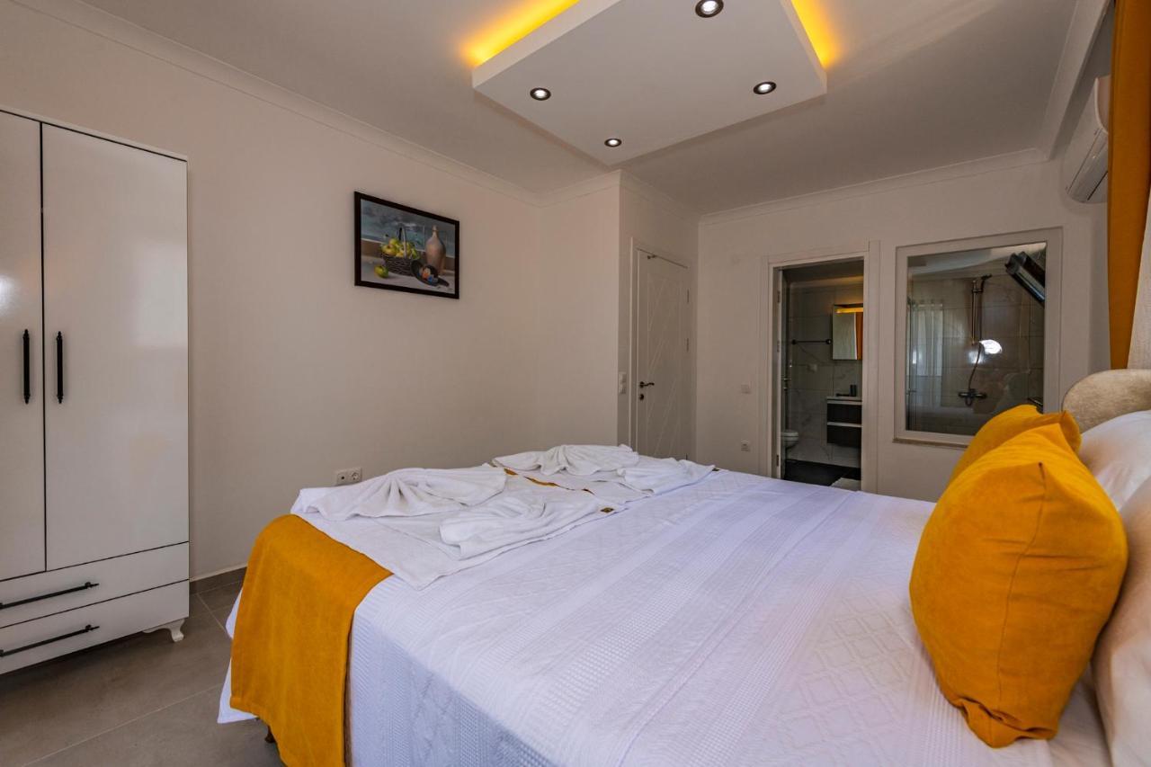 Salkim- 4 Bedroom Holiday Villa In Oludeniz フェティエ エクステリア 写真